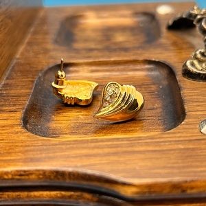 Gold Tone Vintage Stud Earrings